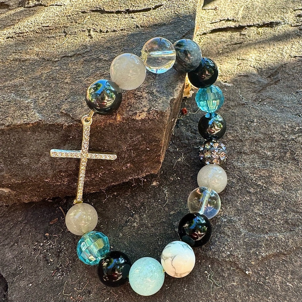 Christian Cross 🦋 Cz Crystal Charm Blue Black & White Beaded Stretch Bracelet